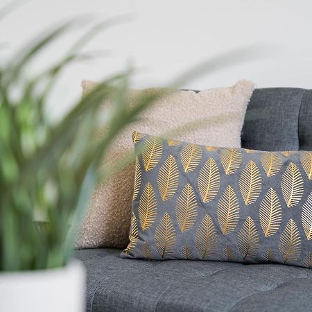 Guestready - Japandi-Chic Home In Central Porto Luaran gambar