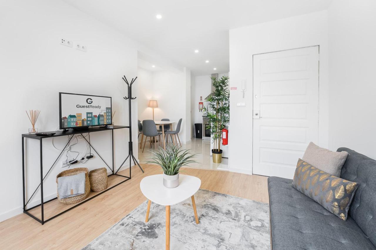 Guestready - Japandi-Chic Home In Central Porto Luaran gambar